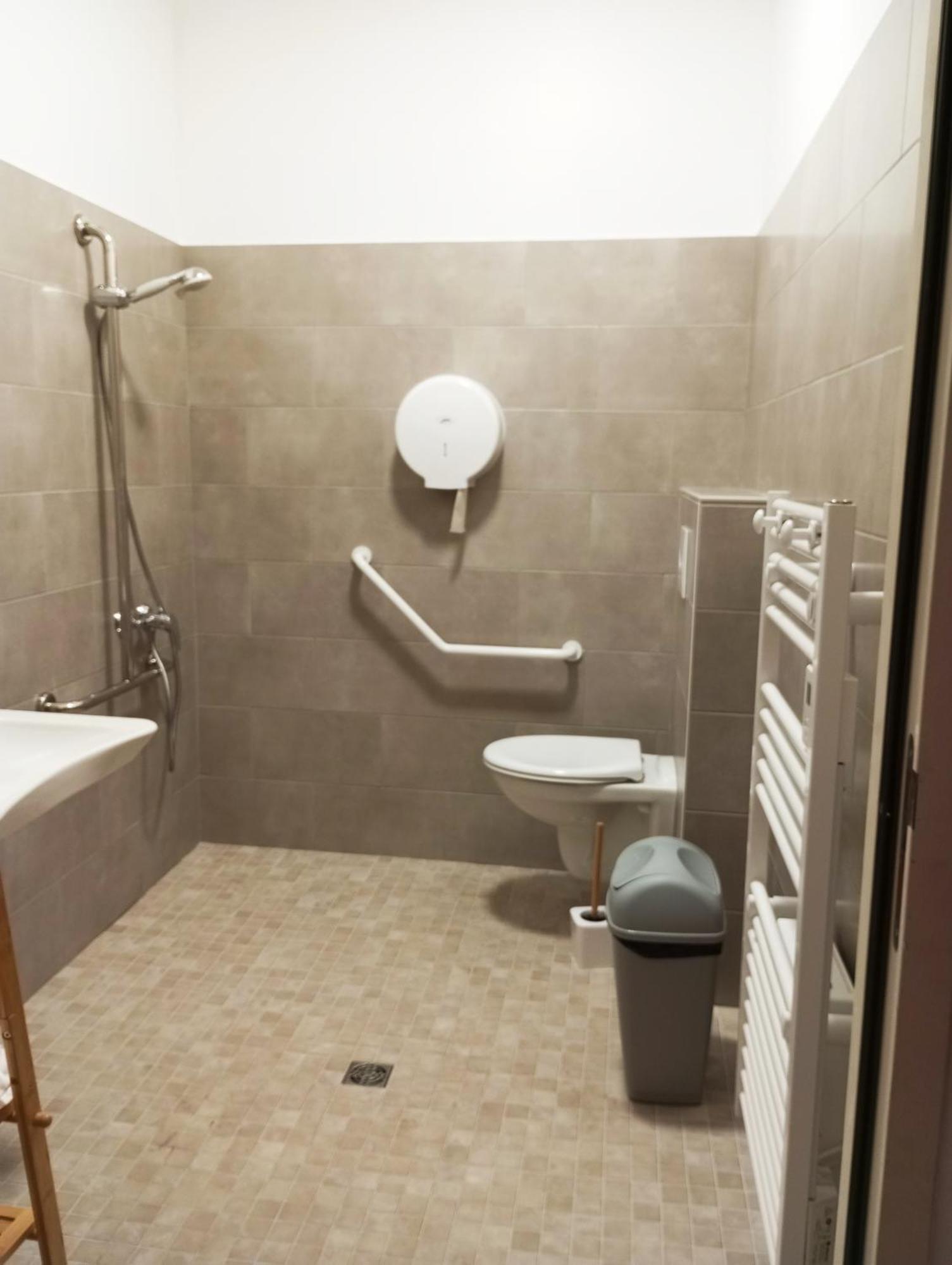 Chambre D'Hotes Pmr Hildegarde Moissac Exterior foto